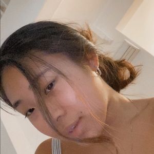 Meet your Posher, Carly